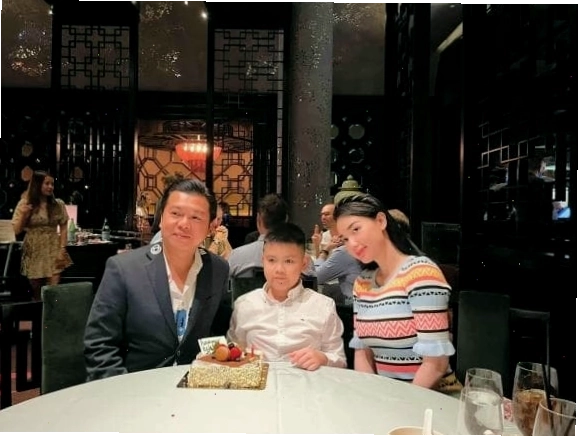 MC Quỳnh Chi và con trai