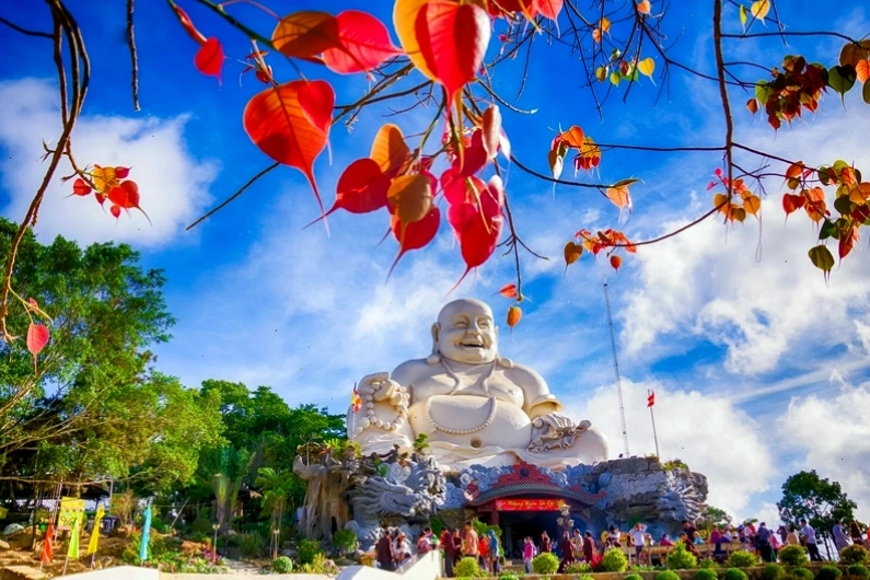 Miếu Bà Chúa Xứ trên Núi Cô Tô An Giang