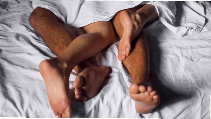 Quan hệ tình dục không an toàn là con đường lây truyền HIV phổ biến nhất