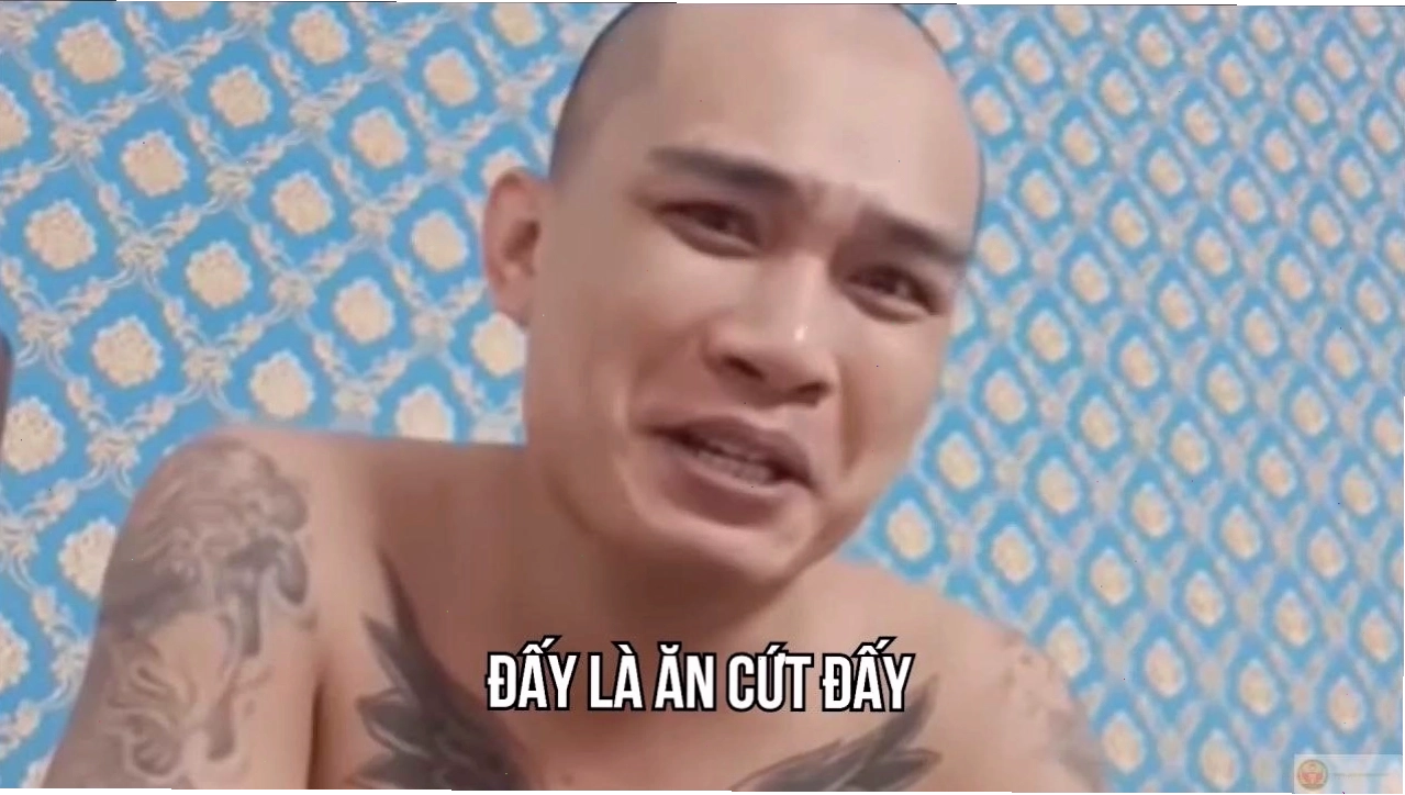 Tiến bịp meme gây bão mạng với loạt khoảnh khắc hài hước bất ngờ