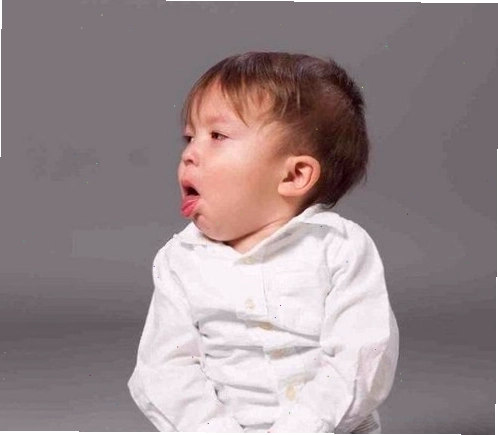Trẻ bị ho kéo dài cần được thăm khám để xác định nguyên nhân
