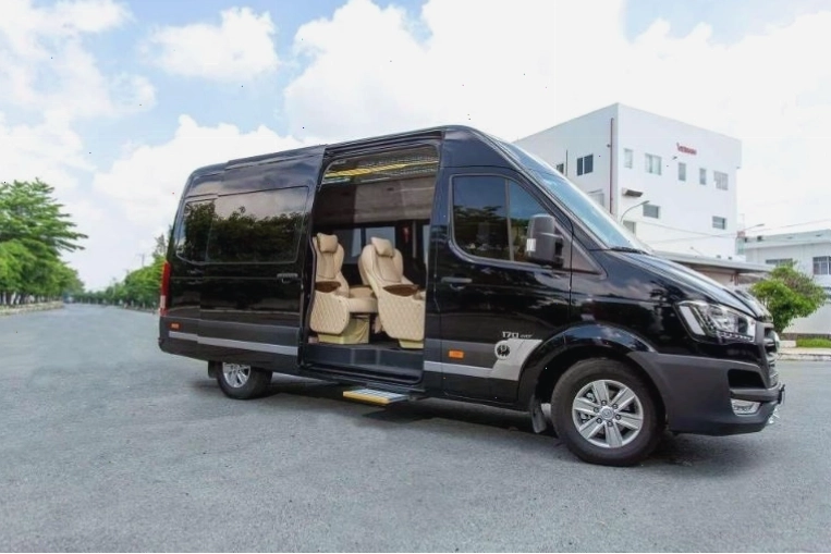 Xe Limousine tuyến Hà Nội - Hải Phòng