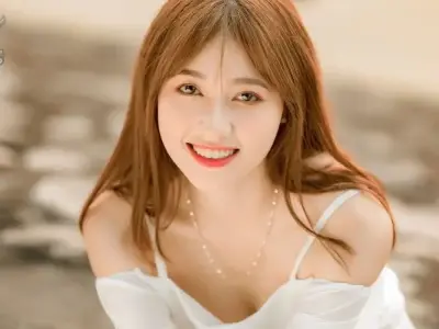 Top ảnh gái xinh mặc áo trễ vai sexy gợi cảm quyến rũ