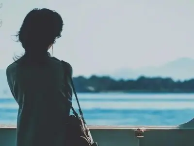 Bộ sưu tập avatar chụp sau lưng nữ độc đáo nhất hiện nay!