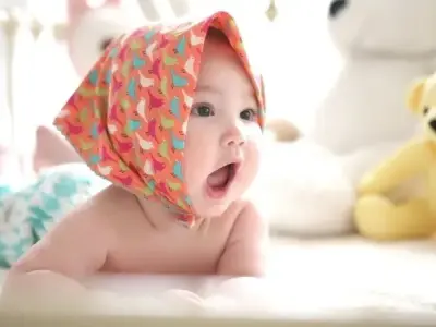 Bộ sưu tập ảnh em bé ngộ nghĩnh đáng yêu làm tim bạn xao xuyến 