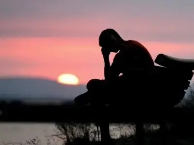 Bộ sưu tập những bức ảnh buồn đẹp làm lay động lòng người