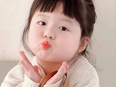 Khám phá bộ sưu tập hình ảnh em bé gái dễ thương, đáng yêu 