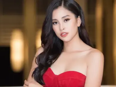 Bộ sưu tập hình ảnh Tiểu Vy gợi cảm, thanh lịch và quý phái