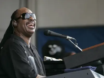 Hình ảnh truyền cảm hứng về nghị lực của Stevie Wonder