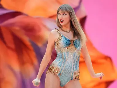 Hành trình thời trang của Taylor Swift qua các thời đại