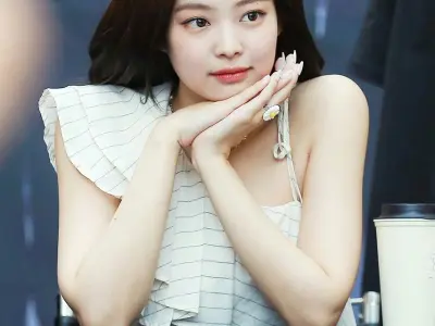 Jennie (BLACKPINK) - 15+ Hình ảnh phong cách đỉnh cao