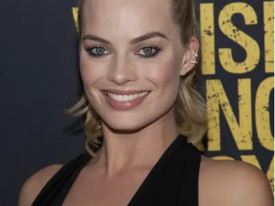 Margot Robbie - Hình ảnh 'búp bê sống' của Hollywood