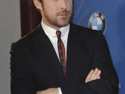 Ryan Gosling - 15+ hình ảnh lịch lãm và đầy cuốn hút