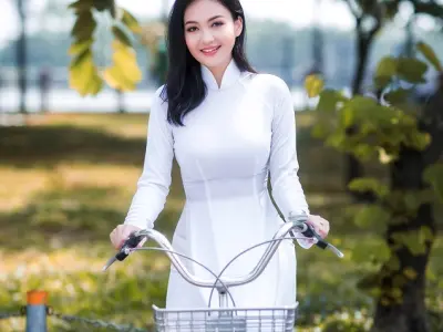 Hứa Phạm Linda: Hành trình khám phá vẻ đẹp và những câu chuyện đằng sau ống kính
