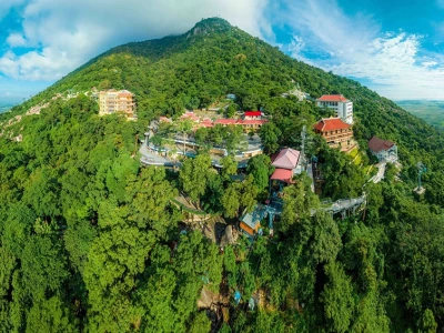 Khám phá Cổng trời Núi Bà Đen: Điểm đến tâm linh và check-in độc đáo