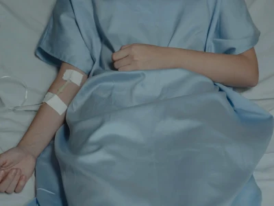 Nhiễm trùng máu giai đoạn cuối: Nguy hiểm, dấu hiệu và cách điều trị