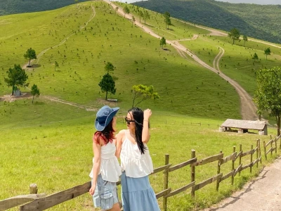 Núi Phượng Hoàng: Khám phá vẻ đẹp hùng vĩ và những giá trị văn hóa