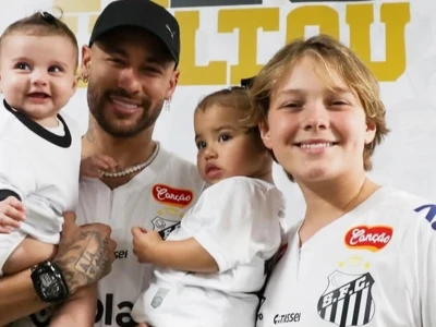 Vợ Neymar là ai? Chân dung và những thông tin thú vị về bạn đời của siêu sao bóng đá