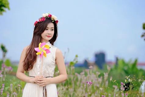 Nụ cười tươi sáng và quyến rũ của người con gái  20