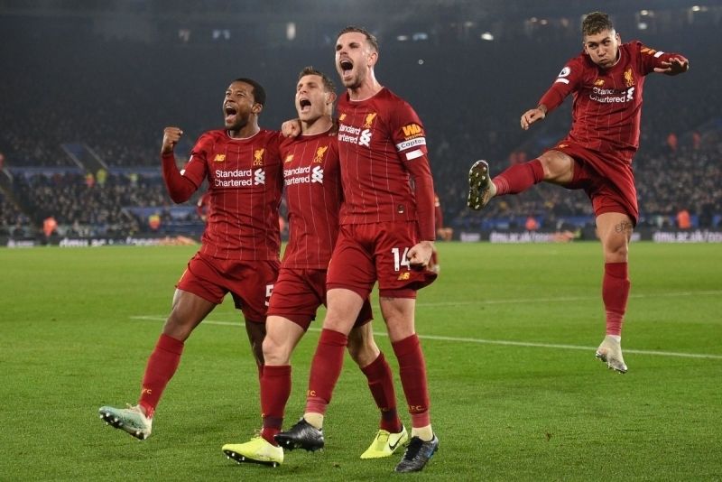 Ảnh cầu thủ Liverpool ăn mừng chiến thắng 3