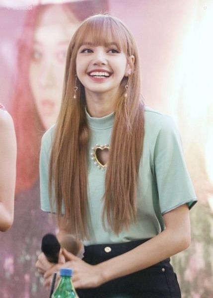 Ảnh Lisa cute 1