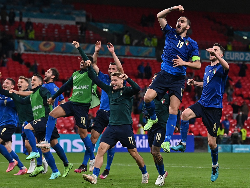 Khoảnh khắc đẹp của các cầu thủ tuyển Italia 3