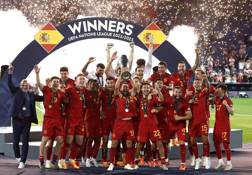 Khoảnh khắc lịch sử đội tuyển Tây Ban Nha 1