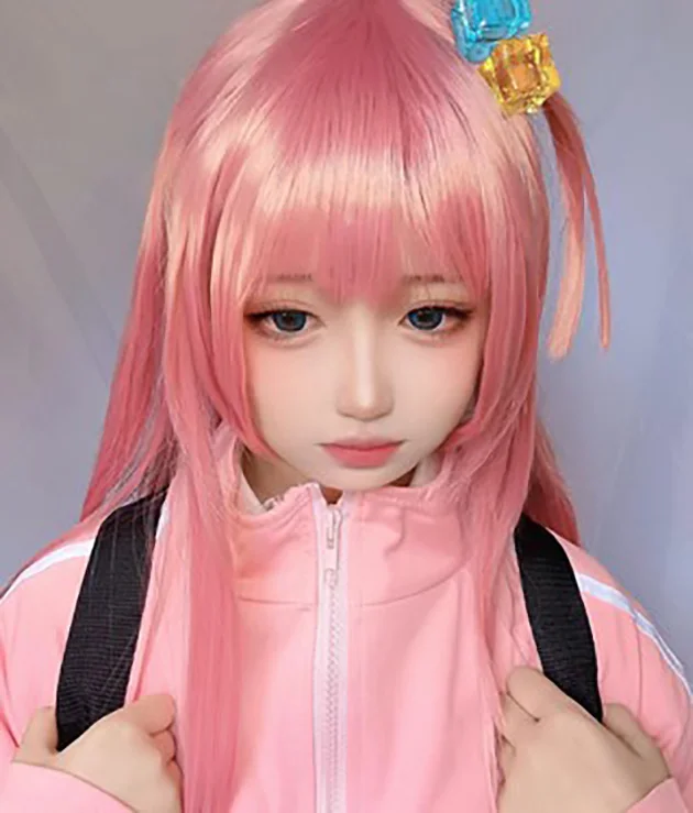 Vẻ đẹp quyến rũ trong ảnh gái cosplay hầu gái.