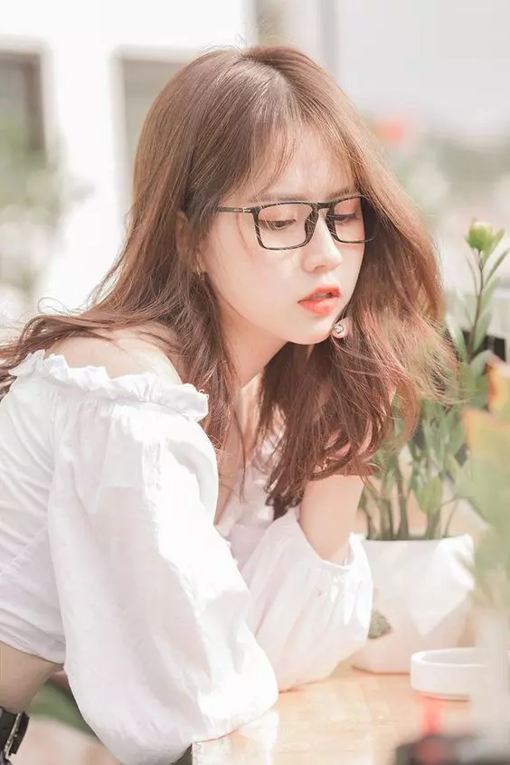 Ảnh gái k8 cute khiến trái tim bạn rung động vì sự dễ thương và dễ mến.