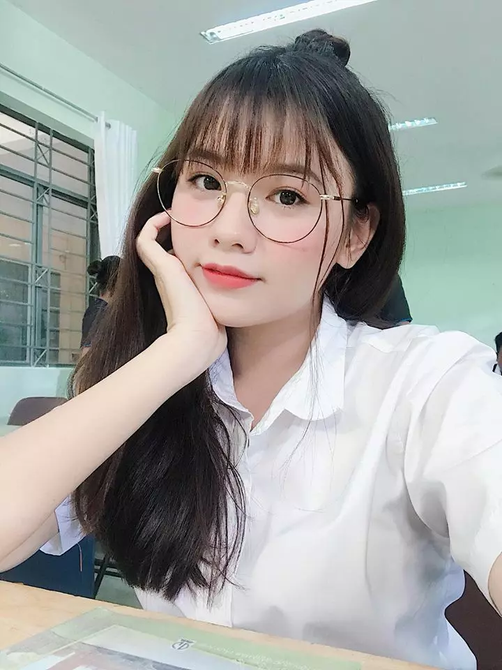 Với những ảnh gái k8 cute, bạn sẽ cảm nhận được vẻ đẹp giản dị nhưng đầy quyến rũ.