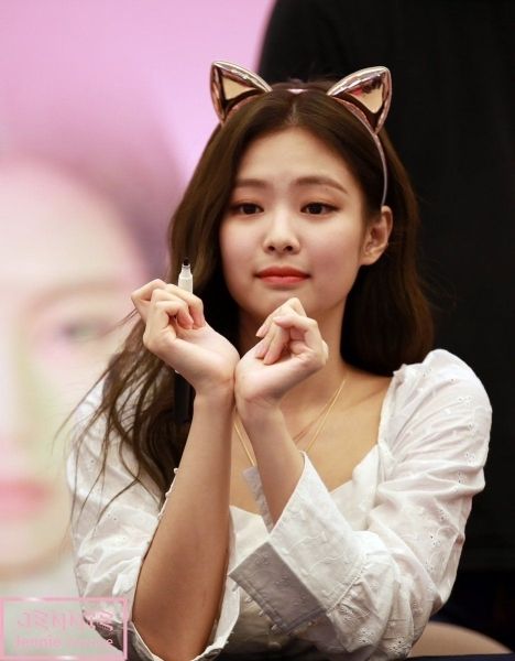 Ảnh Jennie cute 14