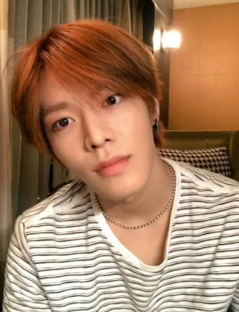 Ảnh Yuta cute 15