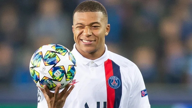 ảnh Mbappe đẹp trai 26