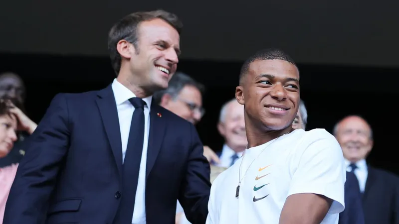 ảnh Mbappe đẹp trai 36