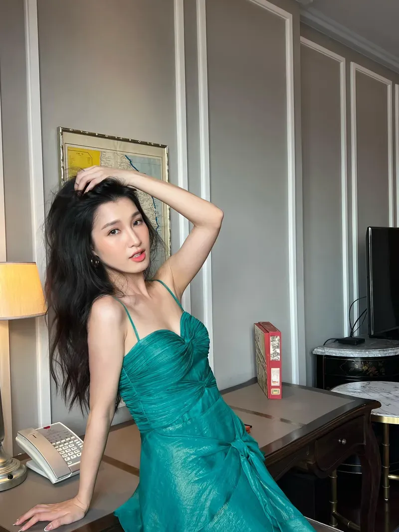 Phương Nhi  22